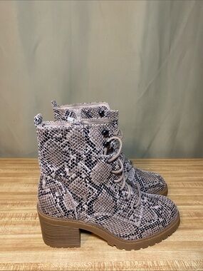 Sonoma Goods for Life Spotted Women’s High heel combat Ankle Boots Women’s 9.5M